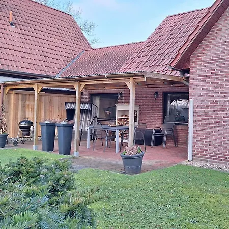 Am Stroth Holiday home *
